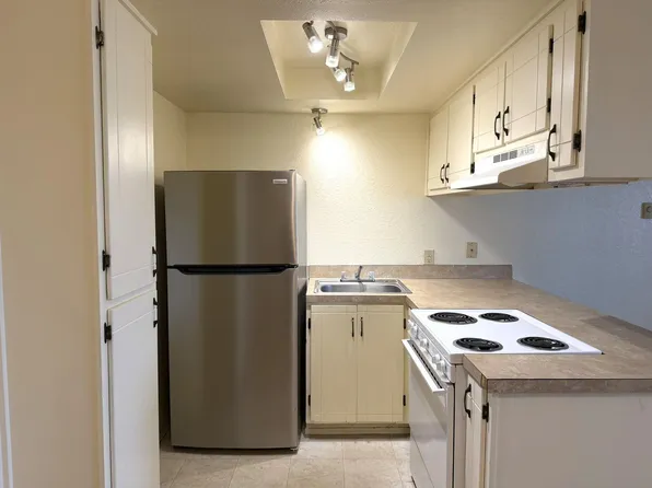 1422 Chestnut St. - 8 Unit, 1422 Chestnut St APT 7, Everett, WA 98201