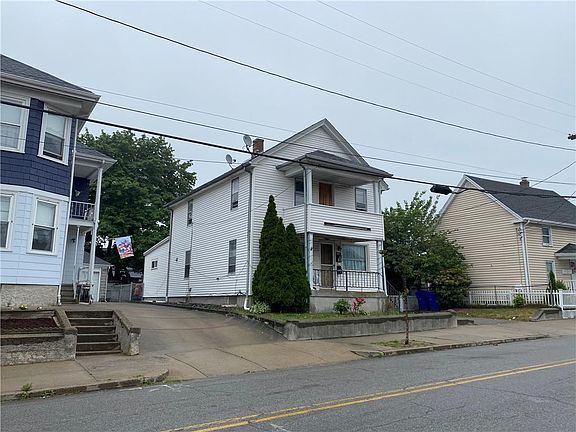 2nd image of 287 Illinois St