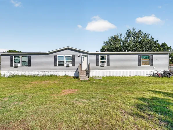 9313 Robin Hawk Cv, Quinlan, TX 75474