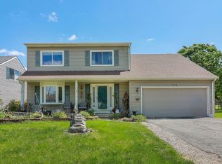2714 Gateshead Dr, Naperville, IL