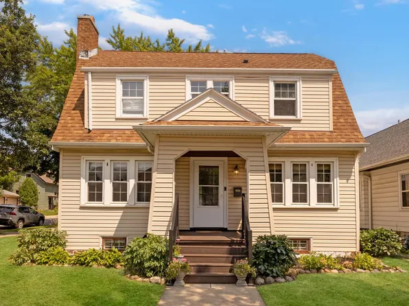 2192 North 58th STREET, Milwaukee, WI 53208