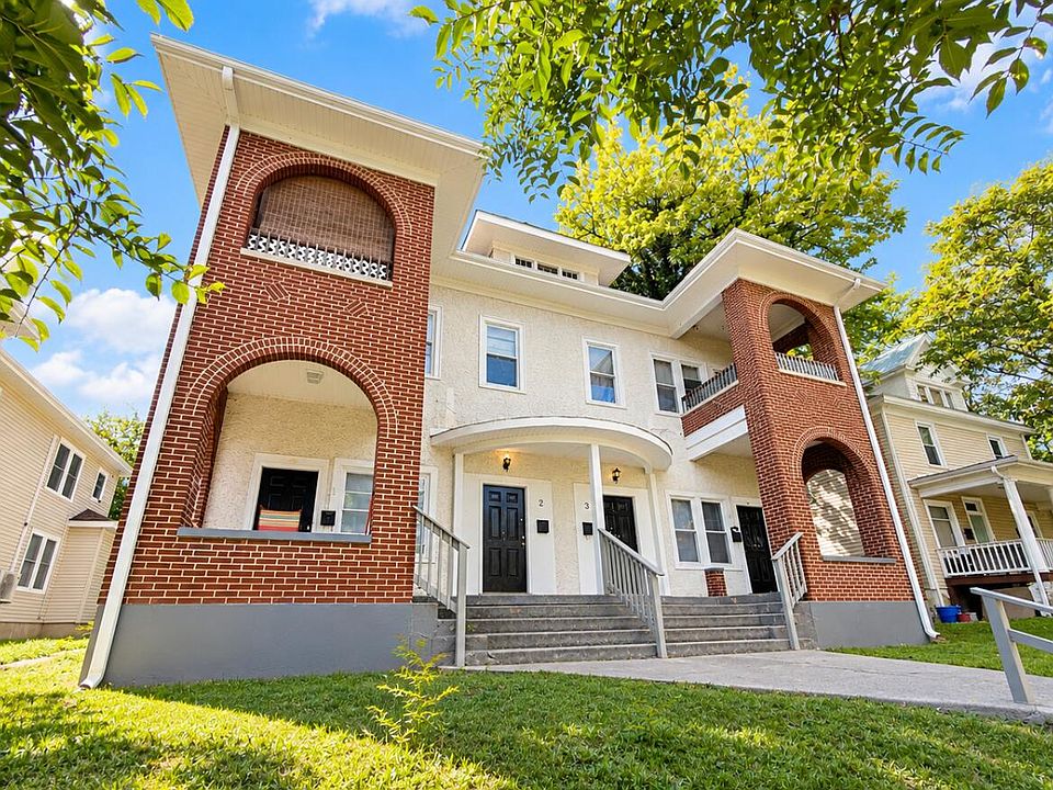 1st image of 1112 Chapman Ave SW