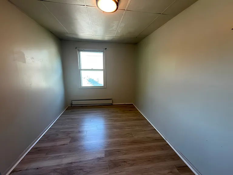 164-166 Woodlawn St #3 — Photo 7