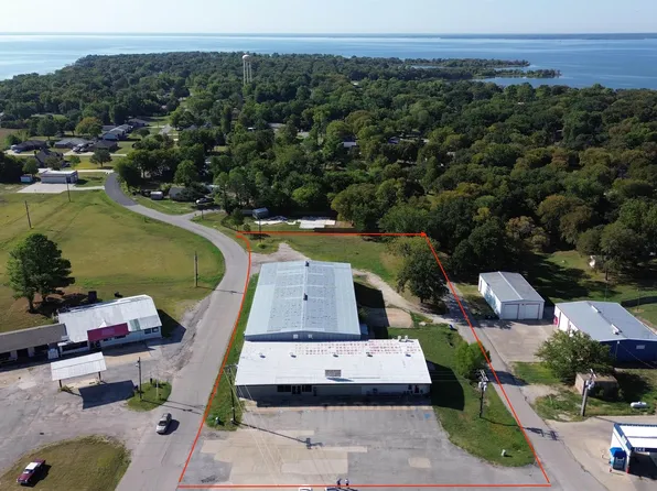 462 State Highway 276, Pt, TX 75472