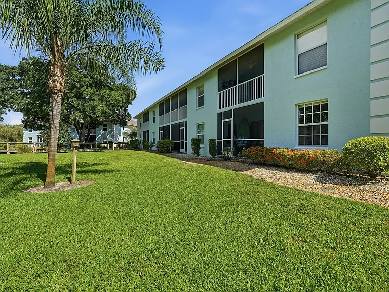 5737 Whitaker Rd #C101 — Photo 29