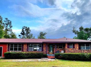 4235 Old Cottondale Rd, Marianna, FL 32448