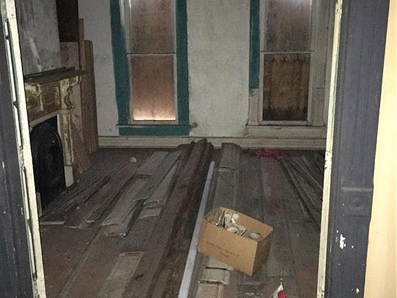 3rd image of 68 Centre St