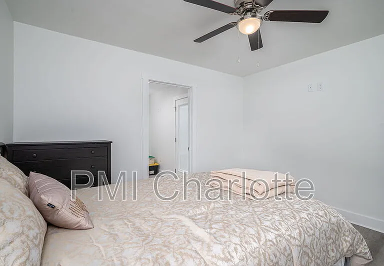 2128 Chatfield Rd — Photo 23