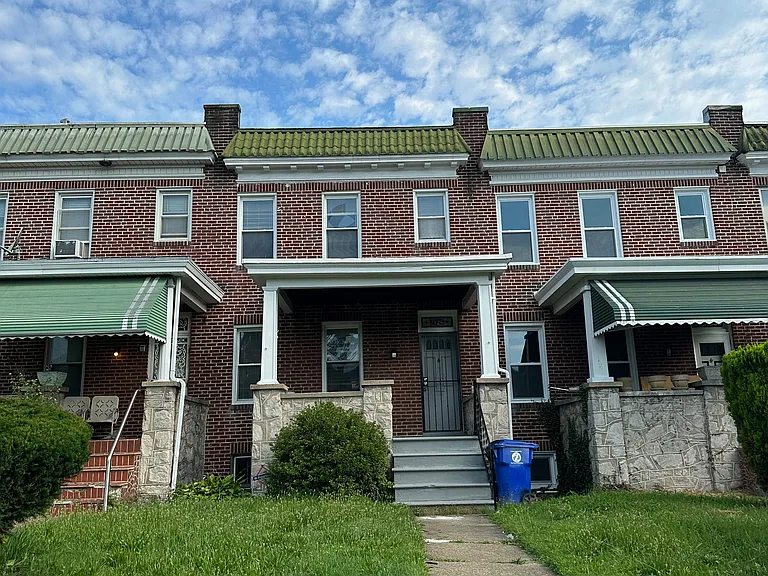 3126 Normount Ave — Photo 1