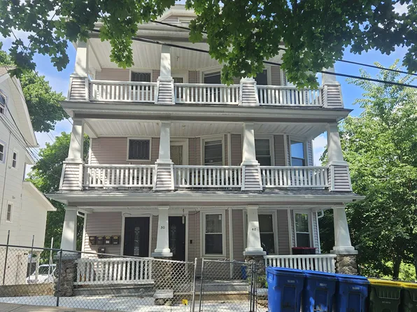 48 Poplar St #3, Waterbury, CT 06708