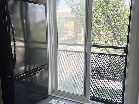 5th image of 363 Walden Dr SE