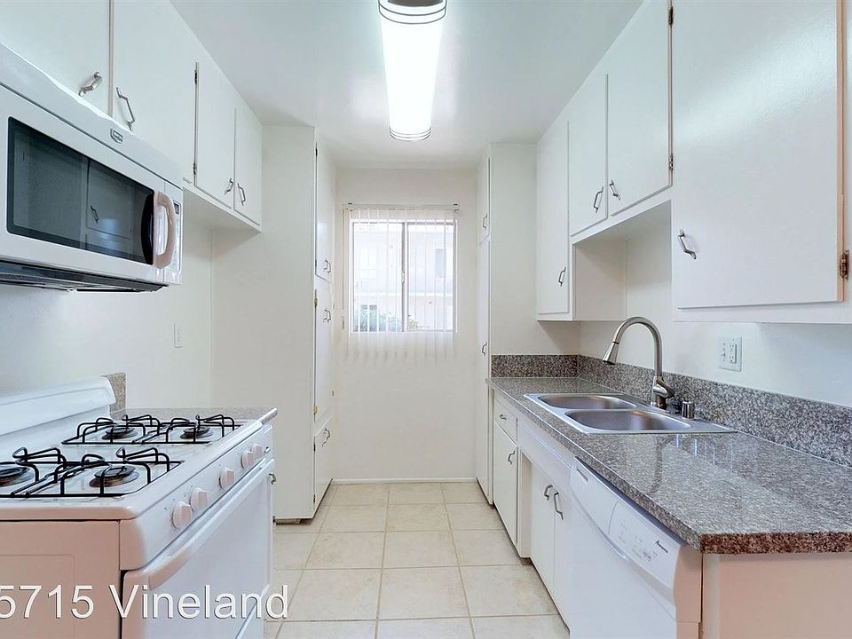 1st image of 5715 Vineland Ave APT 12