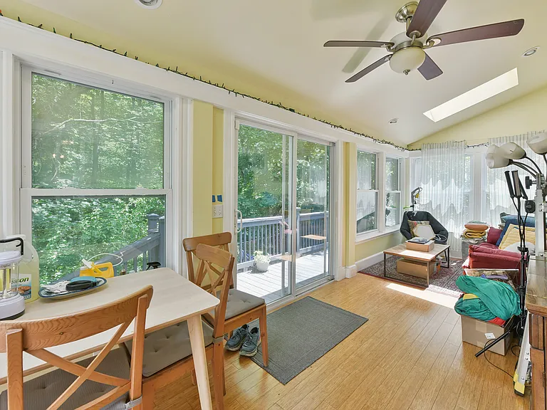 55 McCormack Ave — Photo 22