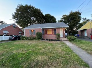 50 Sunbright Dr N, Meriden, CT 06450