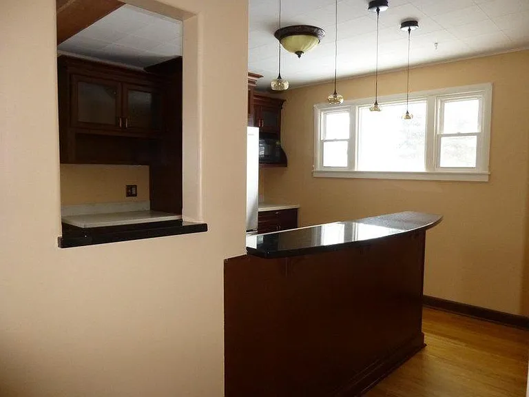 14 Thibault Pkwy — Photo 3