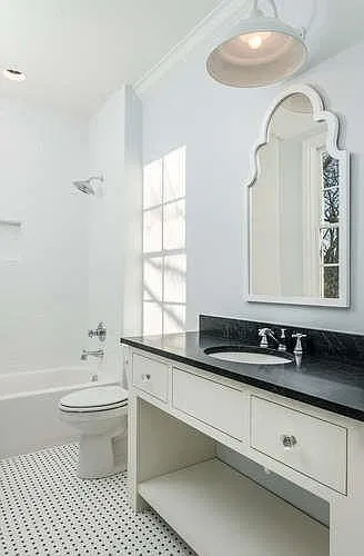 4 bed, 4.5 bath, 3974 sqft, $16,500 — Photo 3