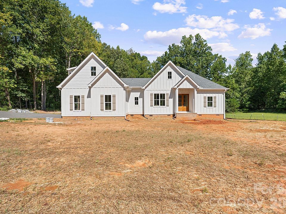 1st image of 6395 Wingate Hill Rd