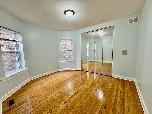 5618 N Artesian Ave #1 — Photo 7
