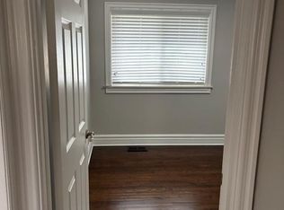 23245 Berkley Ave, Oak Park, MI 48237