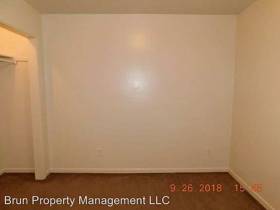 4th image of 2008 Dutch Valley Dr APT 6