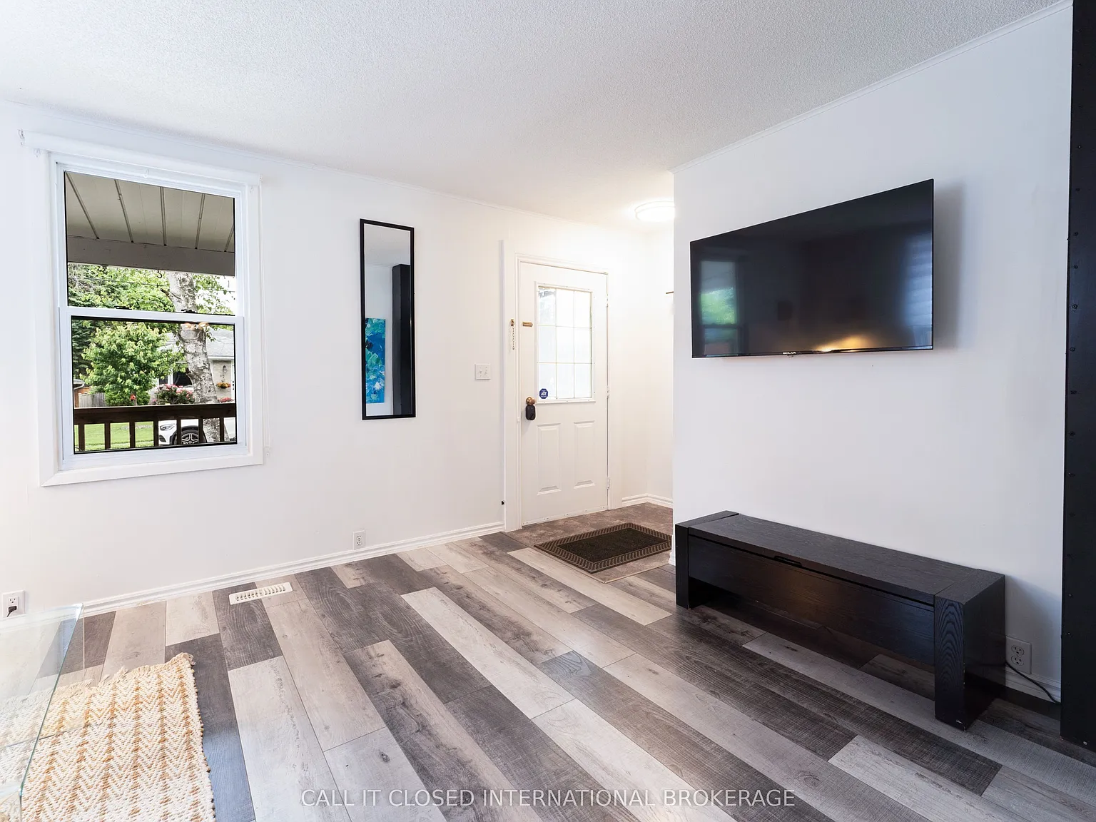 3 bed, $2,200 — Photo 3