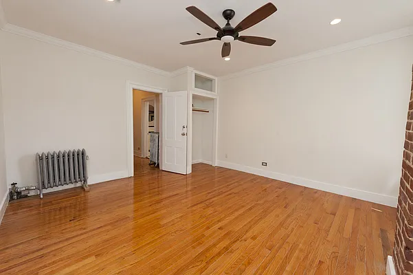 Rented by Compass | media 7