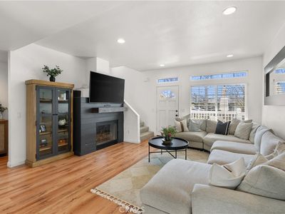 357 W Wilson St APT J, Costa Mesa, CA, 92627