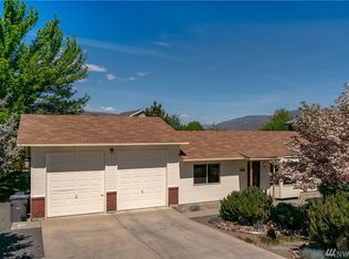 515 Cedar Wood Ln, Wenatchee, WA 98801