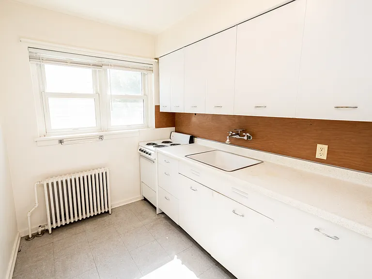 Larpenteur Terrace — Photo 18