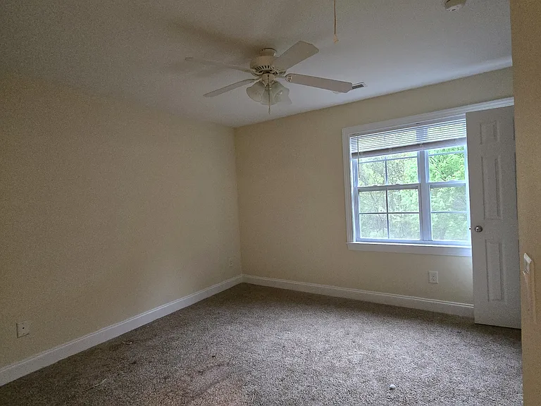 4910 Wyngate Village Dr — Photo 15