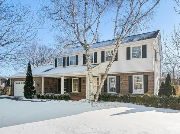 409 Essex Ct, Geneva, IL 60134