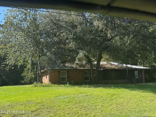 207 Skeet Club Rd, Palatka, FL 32177