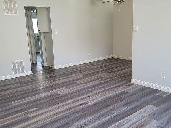 3rd image of 1421 N Mansfield Ave APT 8