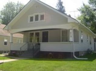 515 Simms St, Aurora, IL 60505