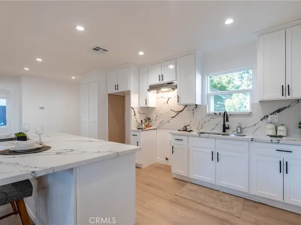 2340 Cedar St, San Bernardino, CA 92404