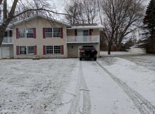 4468 King Arthur Dr, Uniontown, OH