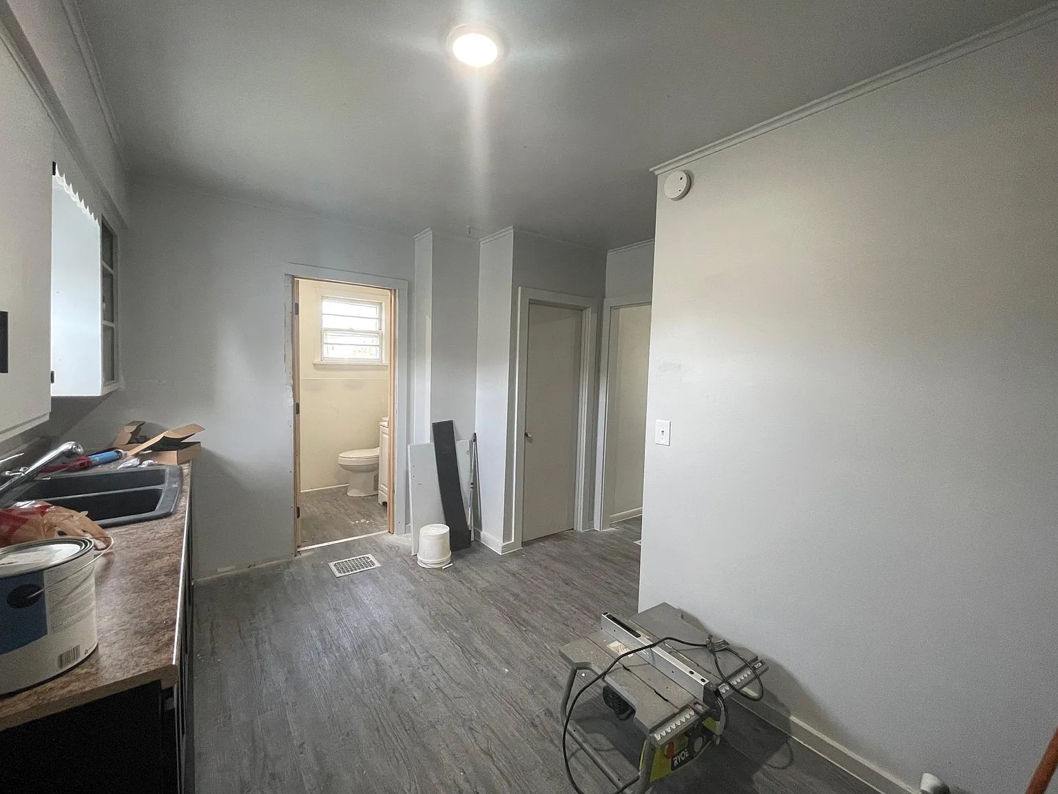 1 bed, 800 sqft, $925 — Photo 3