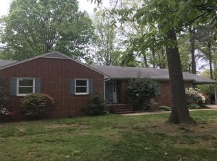 11420 Rochelle Rd, Chester, VA 23831