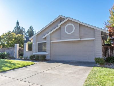 150 Saint James Drive, Sonoma, CA, 95476