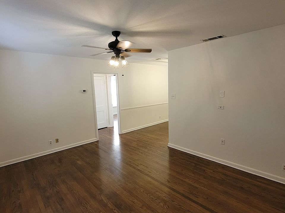 1st image of 10421 Newcombe Dr