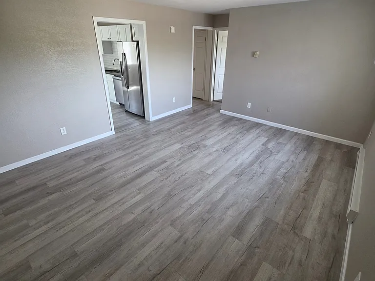 5411-5421 Alcott St #5417 — Photo 9