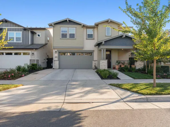 2667 Alcove Way, Sacramento, CA 95833
