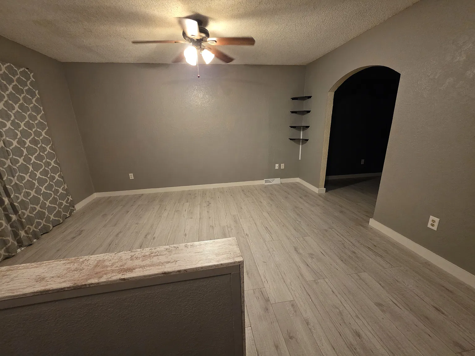 3 bed, 1200 sqft, $1,800 — Photo 3
