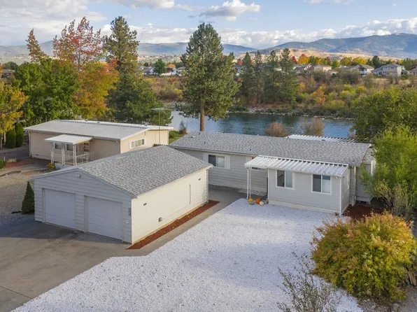 18924 E Montgomery Dr, Otis Orchards, WA 99027