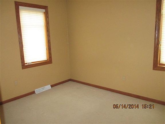 3rd image of 2309 E Stratford Ct #2309