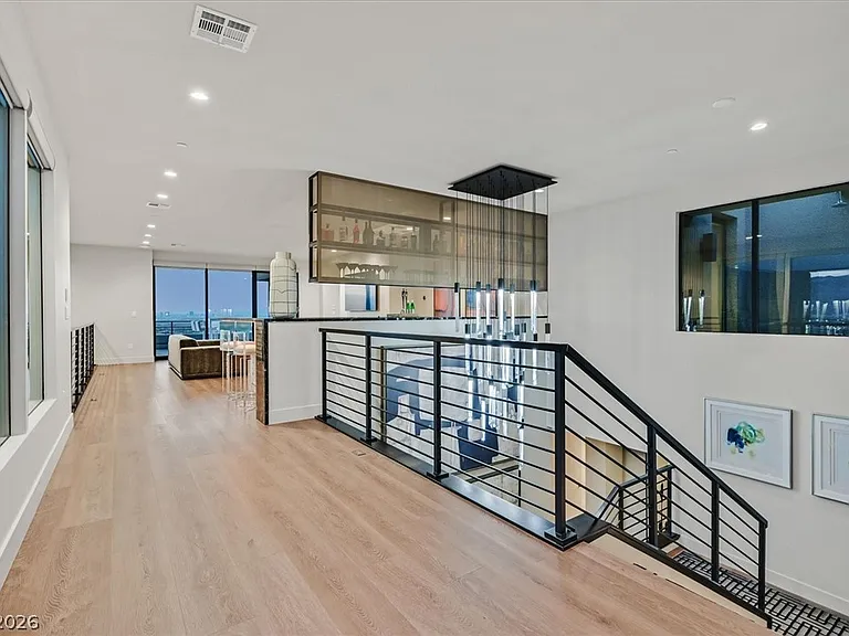 807 Magnum Cliff Ct — Photo 40