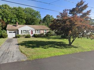63 Indian Rd, Riverside, RI 02915