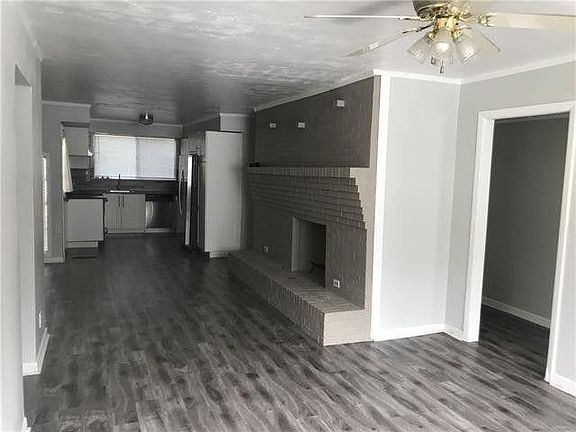 3rd image of 1903 Durham St