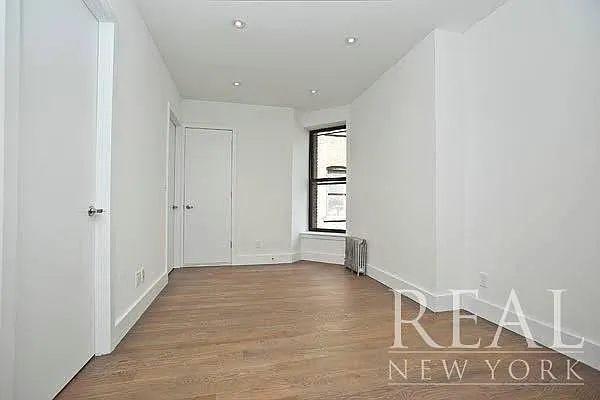 Rented by REAL New York | media 17