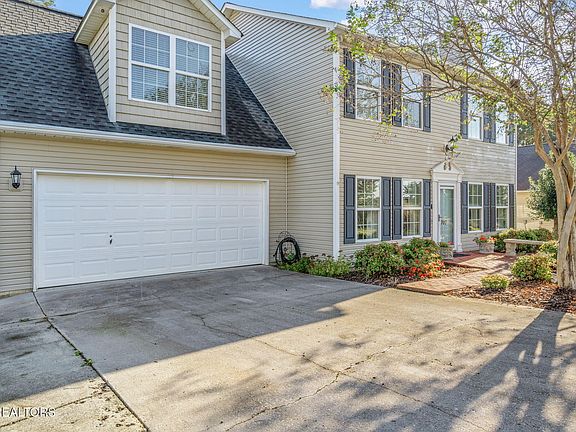 4th image of 707 Dunnview Ln